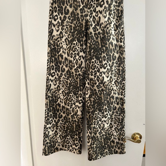 Fashion Nova Animal Print Trousers 
Size 5 - Picture 6 of 7